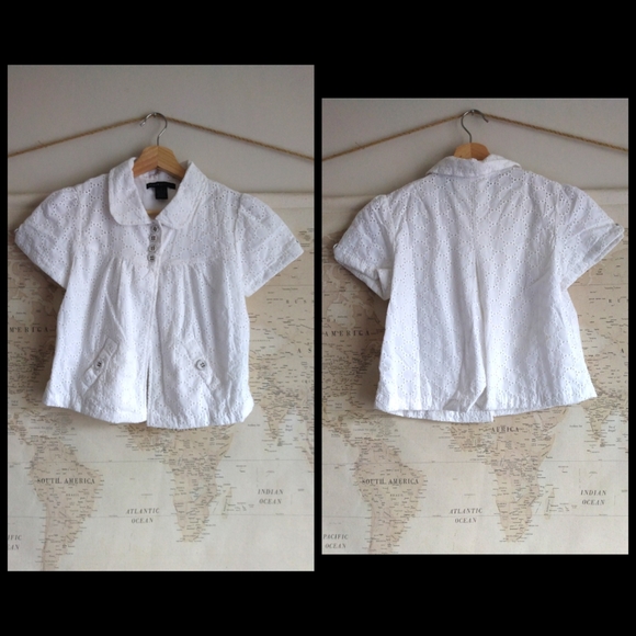NWOT Open Front Cotton Eyelet Blouse, Size S - Picture 4 of 5